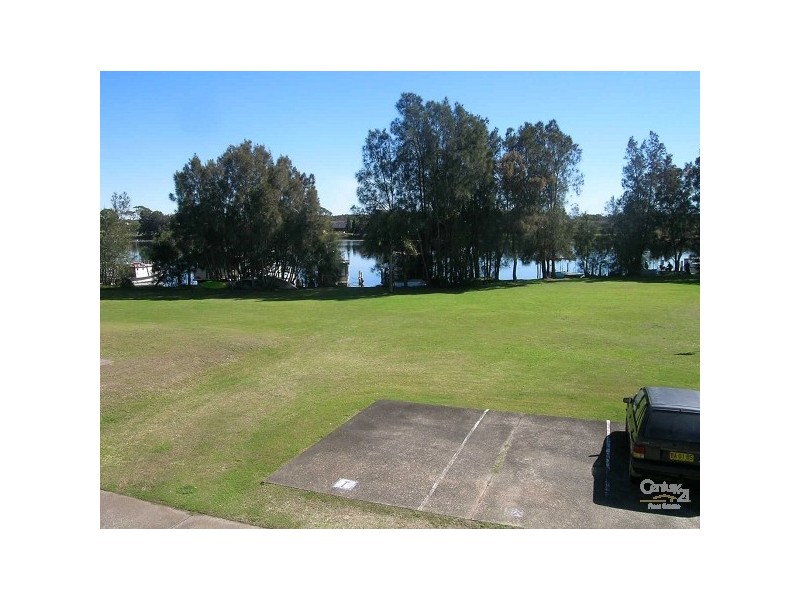 8/7 Baird Street, Tuncurry NSW 2428