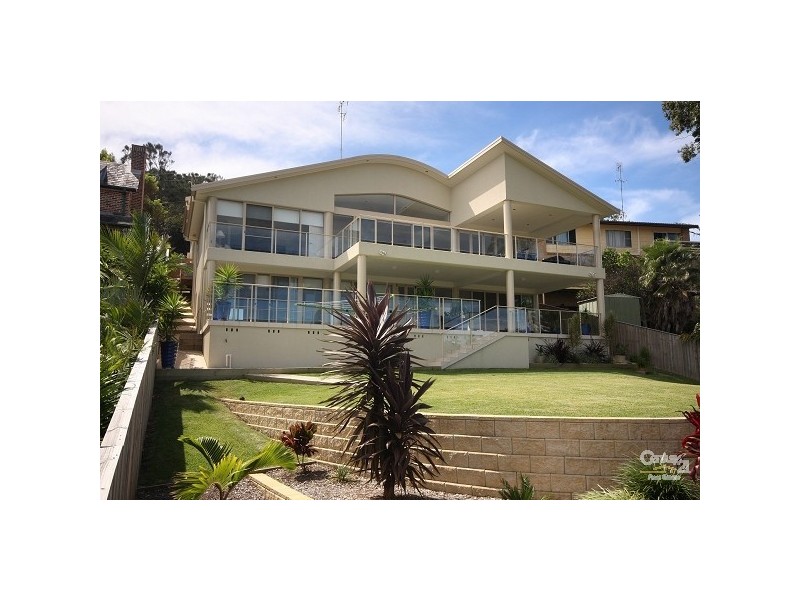 18 Marine Drive, Forster NSW 2428