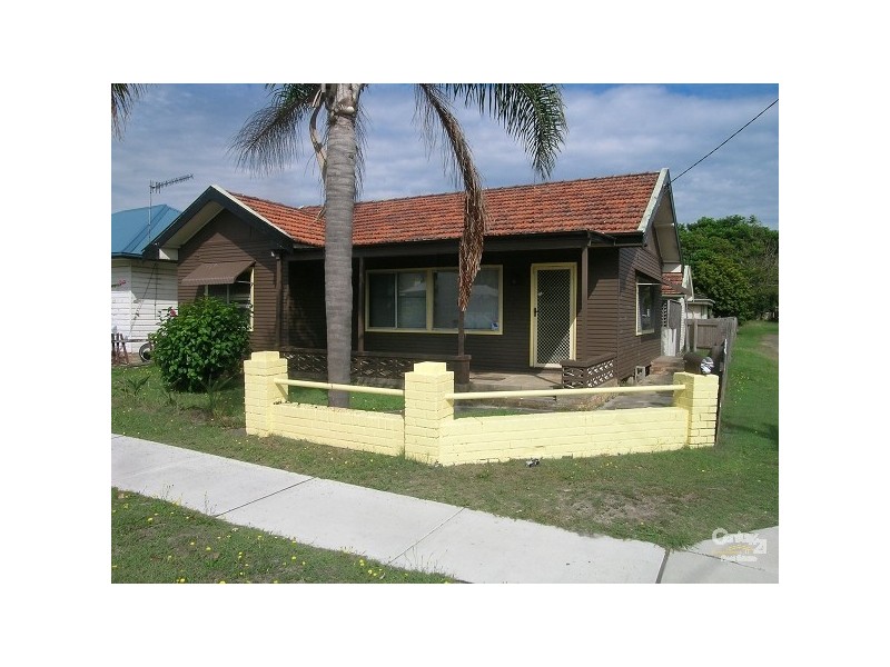 13 Macintosh Street, Forster NSW 2428