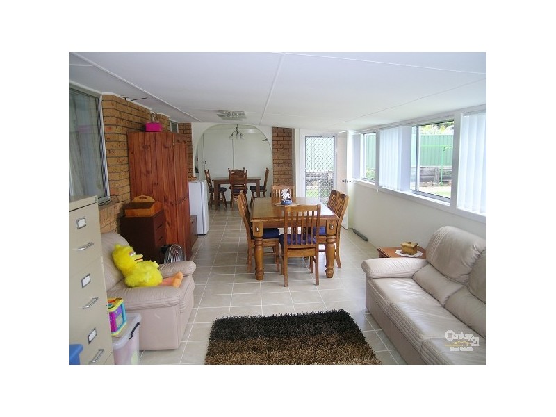 40 South Street, Forster NSW 2428