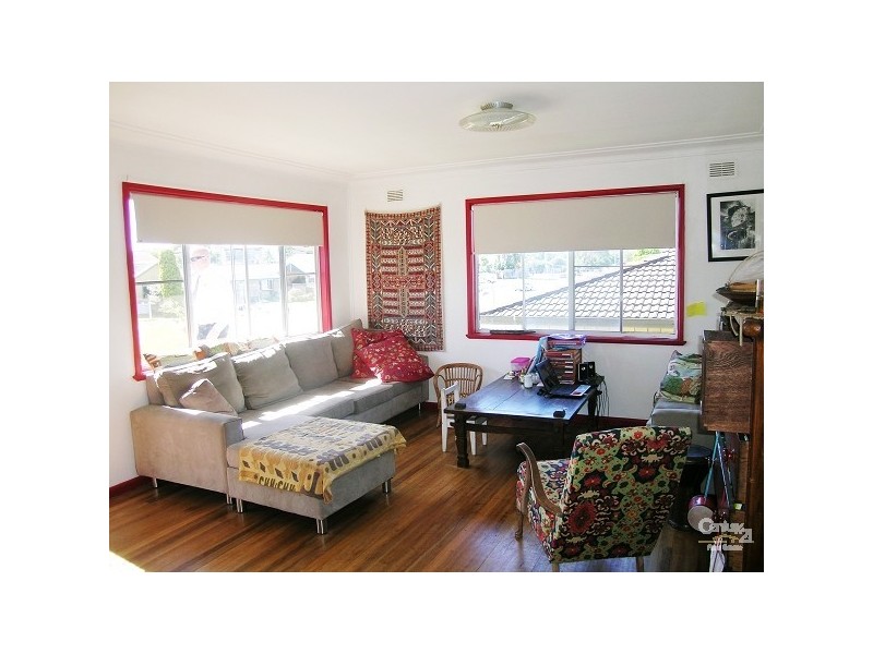 8 Mark Street, Forster NSW 2428