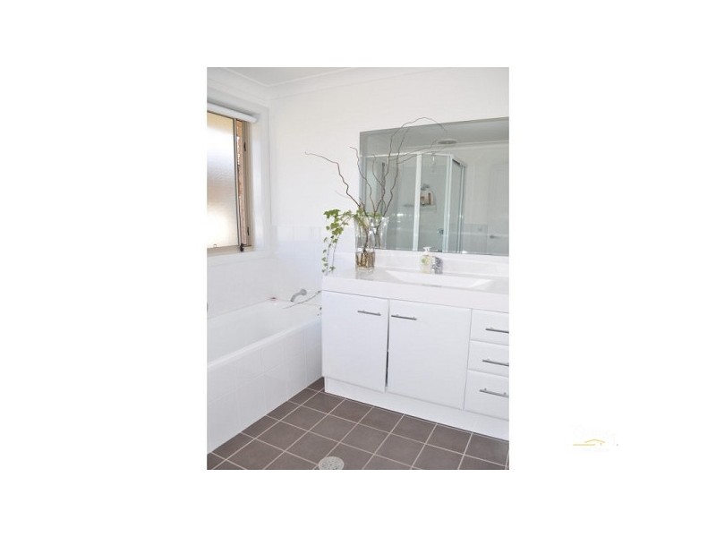 43 Wamara Crescent, Forster NSW 2428
