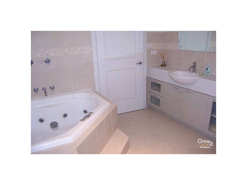 16 Belton Way, Forster NSW 2428