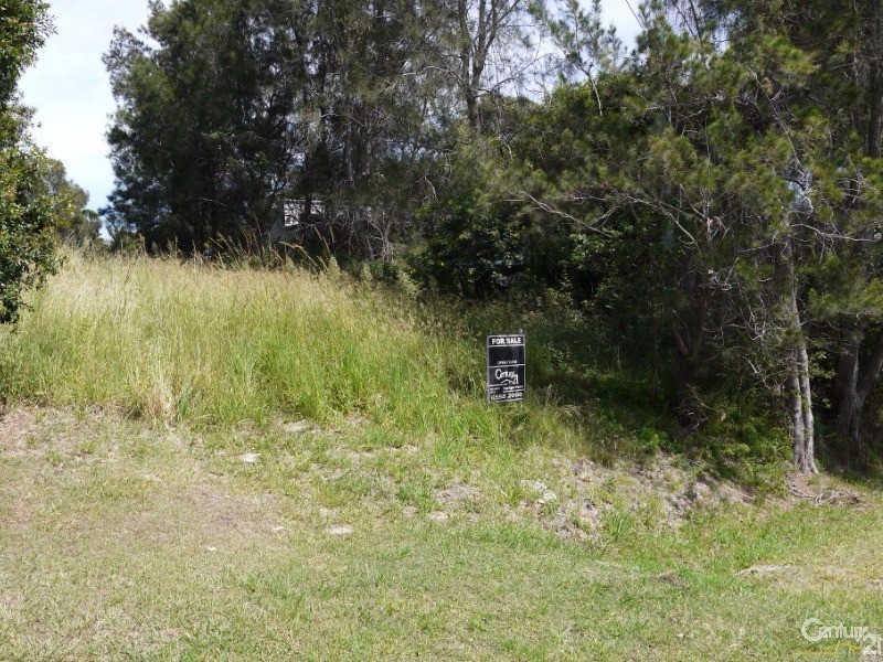 5 Lucas Avenue, Green Point NSW 2428