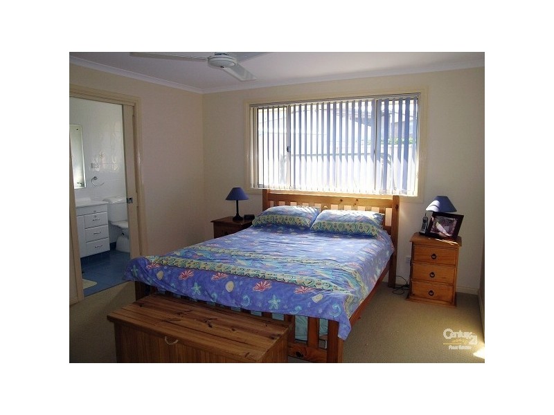 19 Serrata Circuit, Tuncurry NSW 2428