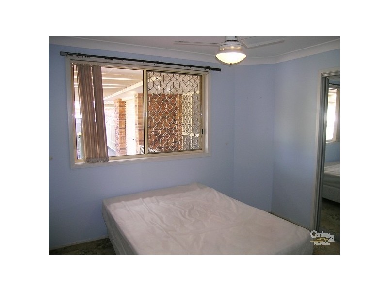 33 Christian Crescent, Forster NSW 2428