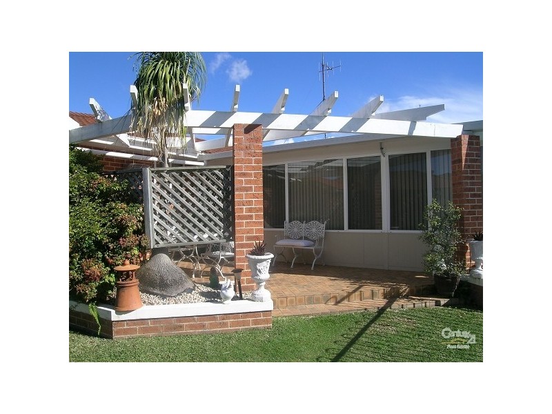 19 Christian Crescent, Forster NSW 2428