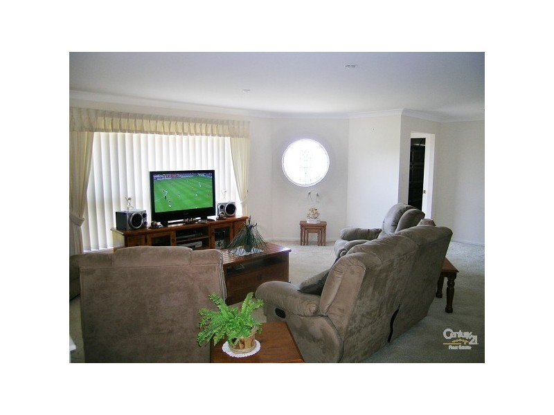 1/63 Amanda Crescent, Forster NSW 2428