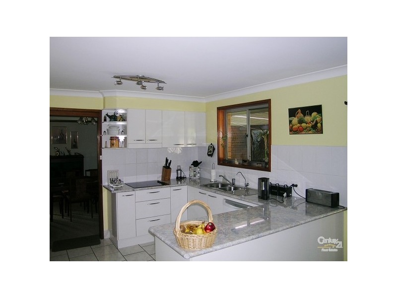 5 Kiwarrak Drive, Rainbow Flat NSW 2430