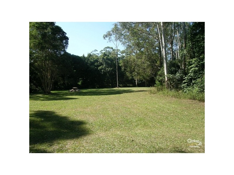 5 Kiwarrak Drive, Rainbow Flat NSW 2430