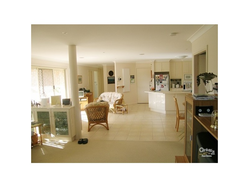 1/3 Ballingal Way, Forster NSW 2428