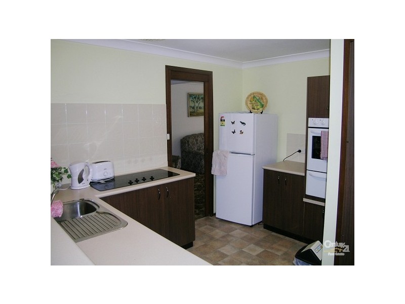 7 Rest Point Parade, Tuncurry NSW 2428