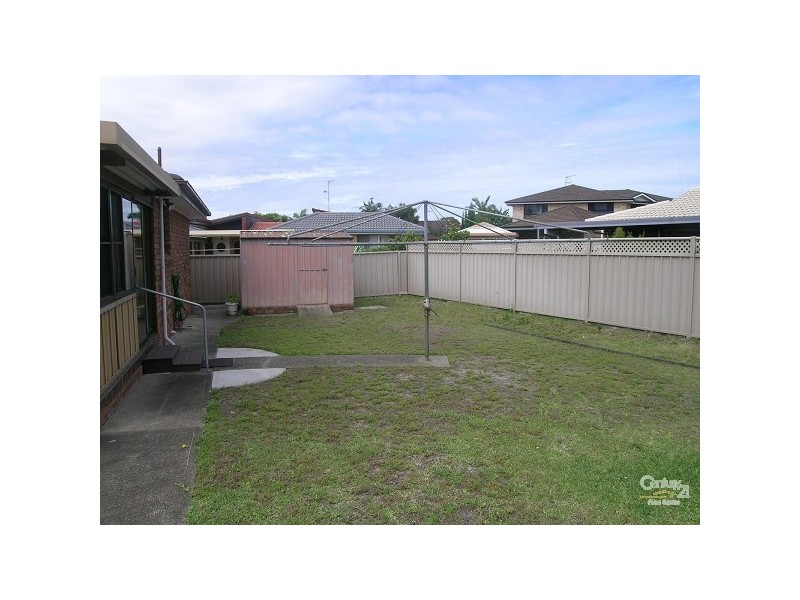 7 Rest Point Parade, Tuncurry NSW 2428