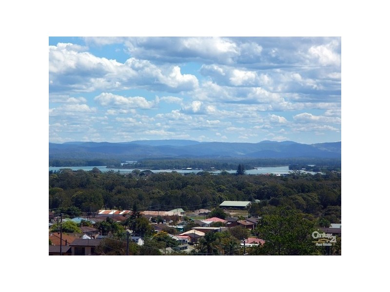 2/3 Michele Crescent, Forster NSW 2428