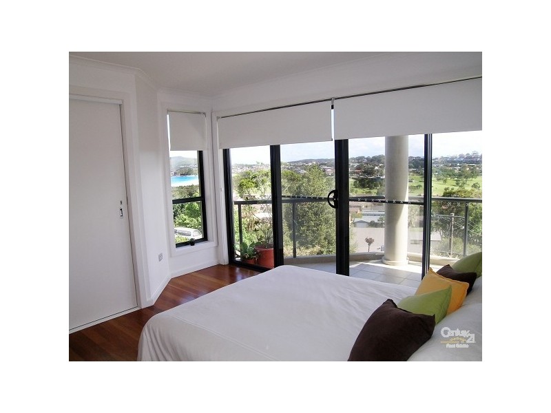 2/3 Michele Crescent, Forster NSW 2428