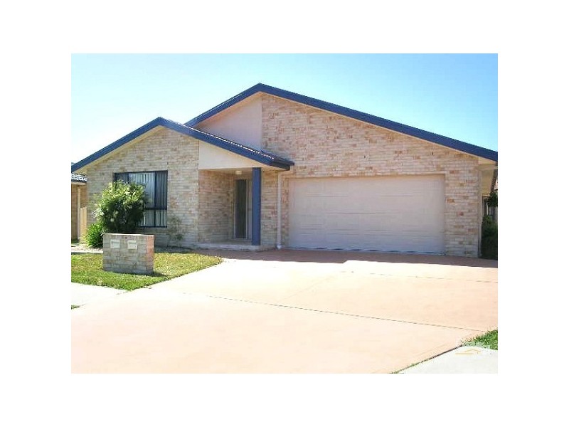 1/30 Wamara Crescent, Forster NSW 2428