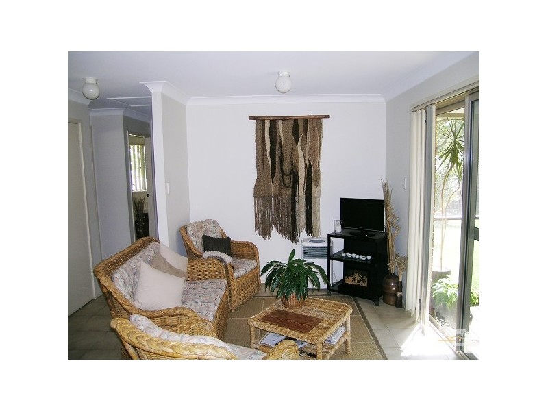 144 Green Point Drive, Green Point NSW 2428