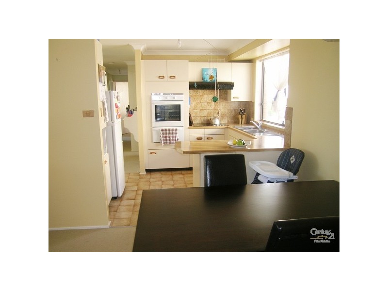 5 Frazer Avenue, Green Point NSW 2428