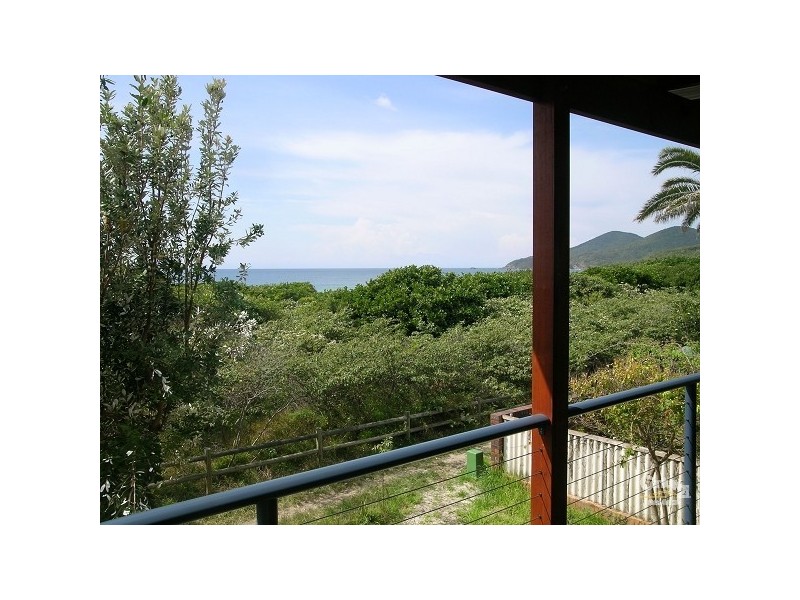 3B Burrawong Place, Forster NSW 2428