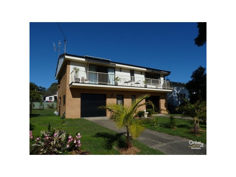 62 Strand Street, Forster NSW 2428