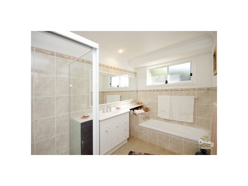1 Robina Grove, Forster NSW 2428