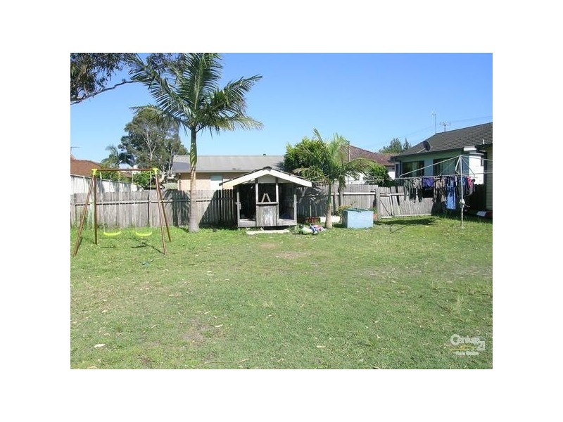 16 Strand Street, Forster NSW 2428