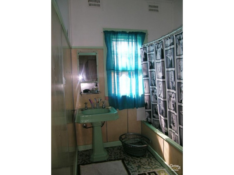 16 Strand Street, Forster NSW 2428