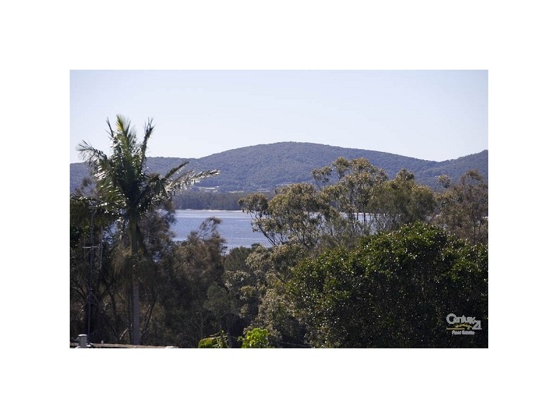 21 Emerald Place, Forster NSW 2428