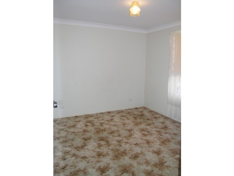 9 Friendship Key, Forster NSW 2428