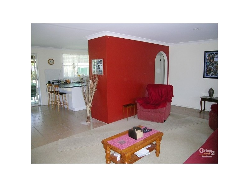 9 Goldens Road, Forster NSW 2428