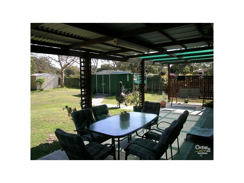 9 Goldens Road, Forster NSW 2428