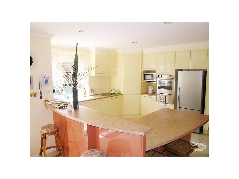 2/35 Amanda Crescent, Forster NSW 2428