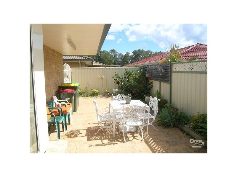 2/35 Amanda Crescent, Forster NSW 2428