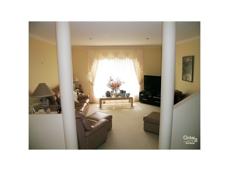 2/35 Amanda Crescent, Forster NSW 2428