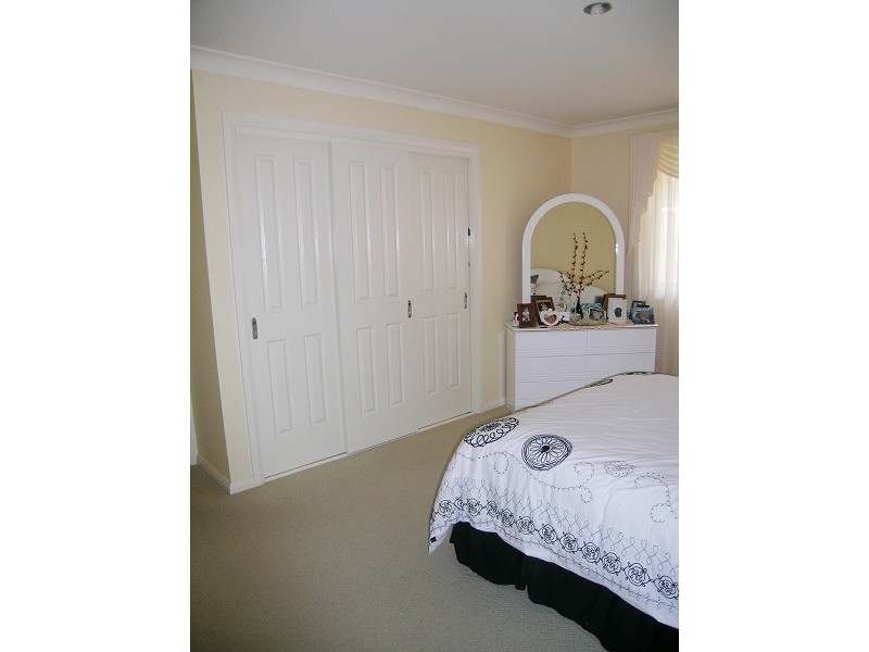 2/35 Amanda Crescent, Forster NSW 2428