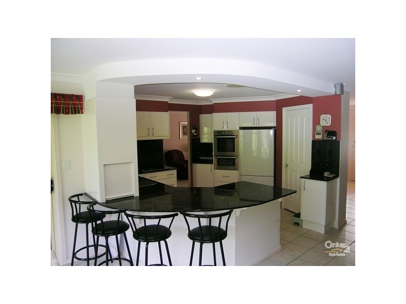 32 Tulloch Road, Tuncurry NSW 2428