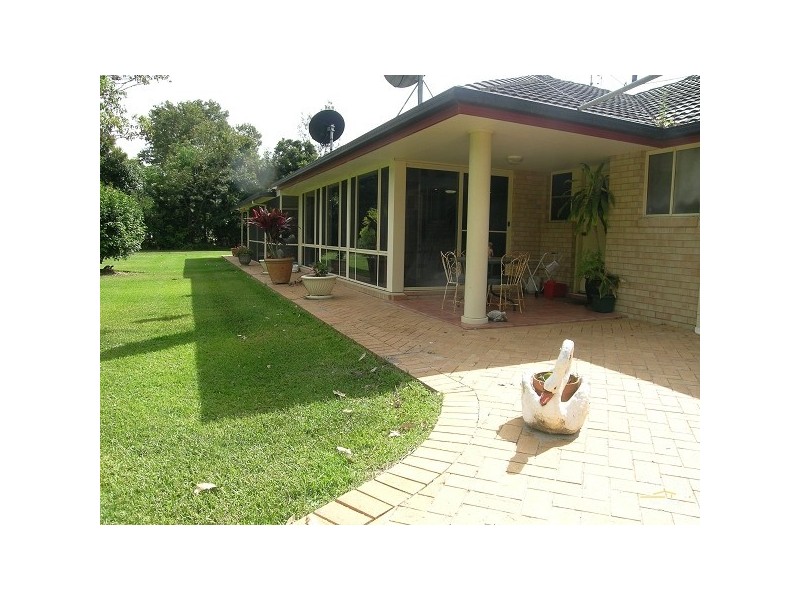 32 Tulloch Road, Tuncurry NSW 2428