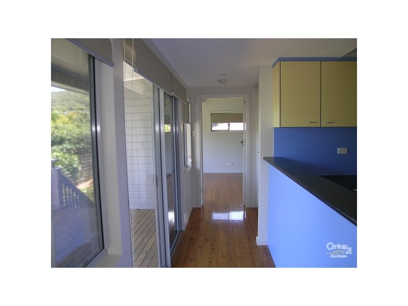 4 Tudor Street, Tarbuck Bay NSW 2428