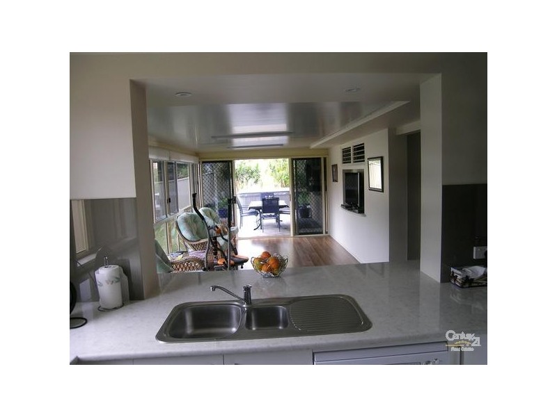 4 Cocos Crescent, Forster NSW 2428