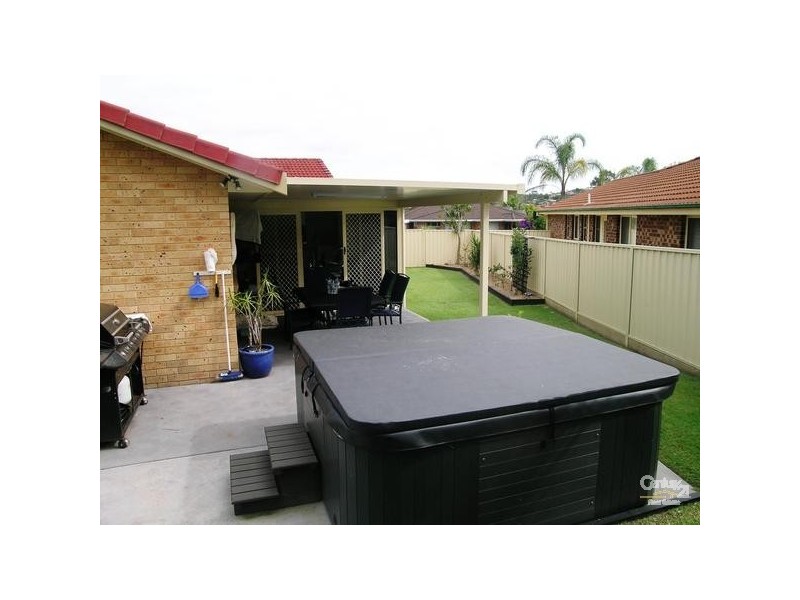 4 Cocos Crescent, Forster NSW 2428