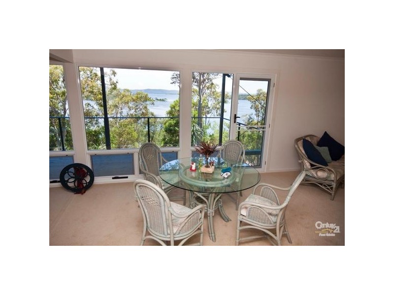 47 Green Point Drive, Green Point NSW 2428