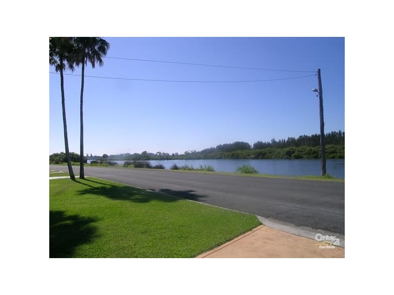 17/9 Point Road, Tuncurry NSW 2428