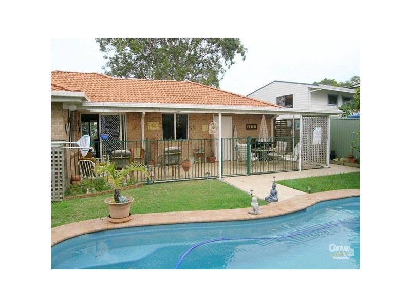 92 Green Point Drive,, Green Point NSW 2428