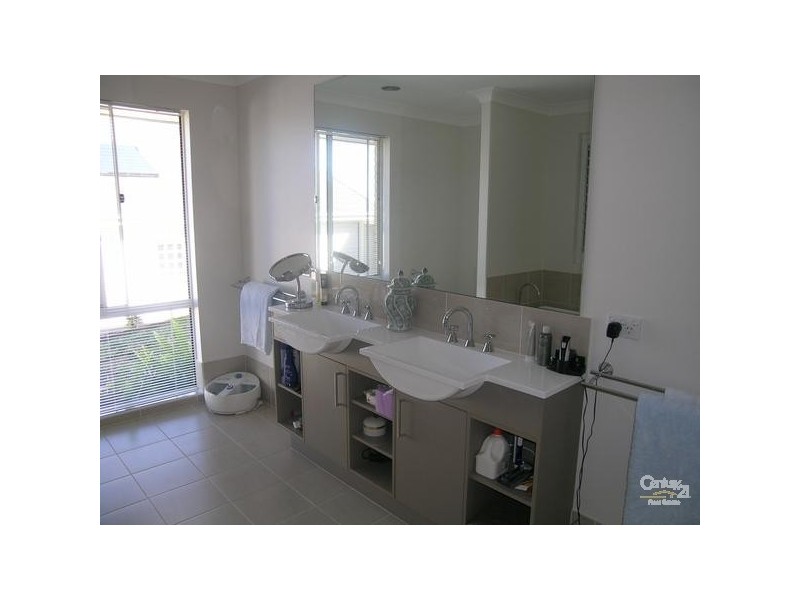 65 Hilltop Parkway, Tallwoods Village NSW 2430