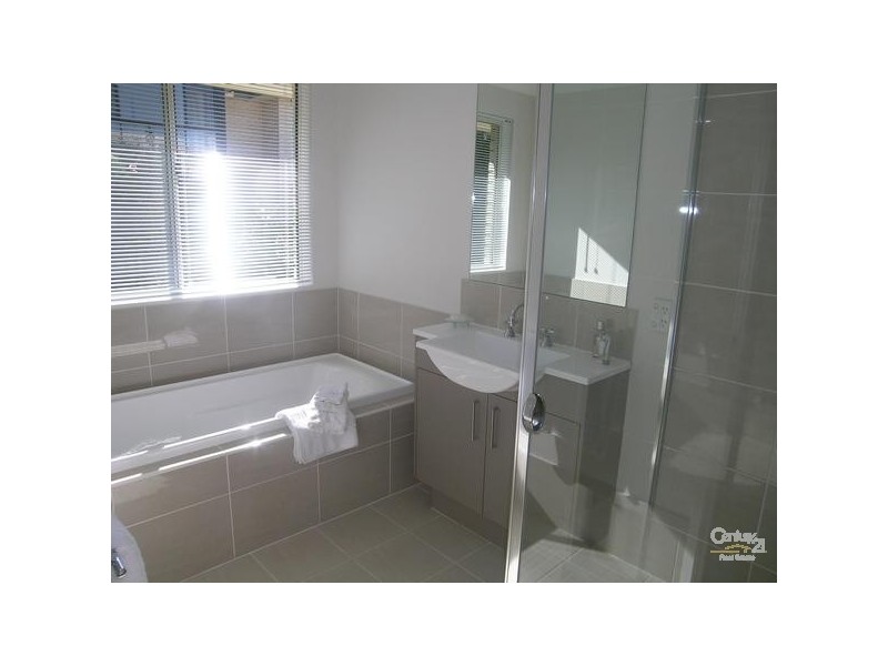 65 Hilltop Parkway, Tallwoods Village NSW 2430