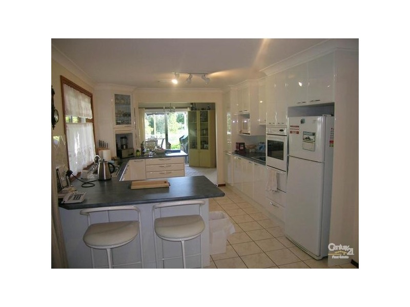 90 Strand Street, Forster NSW 2428