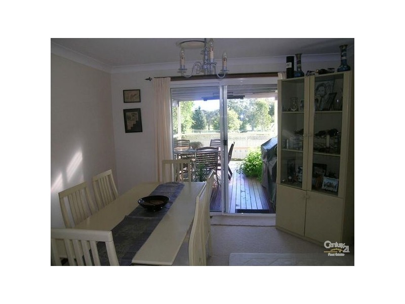 90 Strand Street, Forster NSW 2428