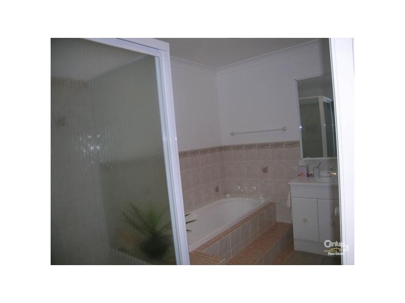 1/24 Amanda Crescent, Forster NSW 2428