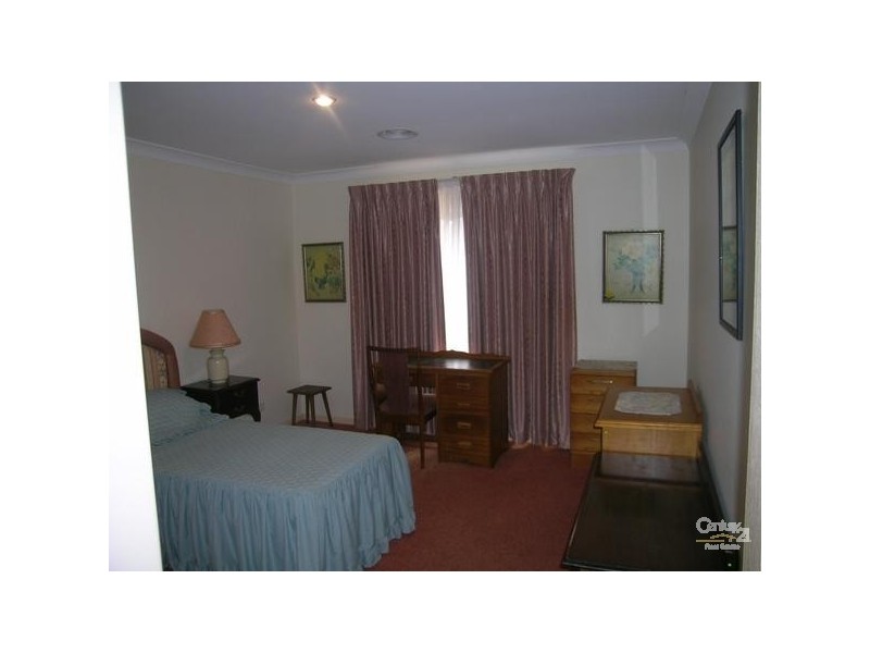 1/8 Cedar Grove, Forster NSW 2428