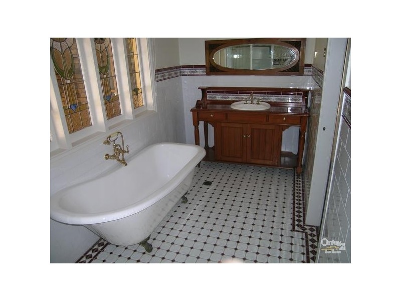 120 Elizabeth Parade, Forster NSW 2428